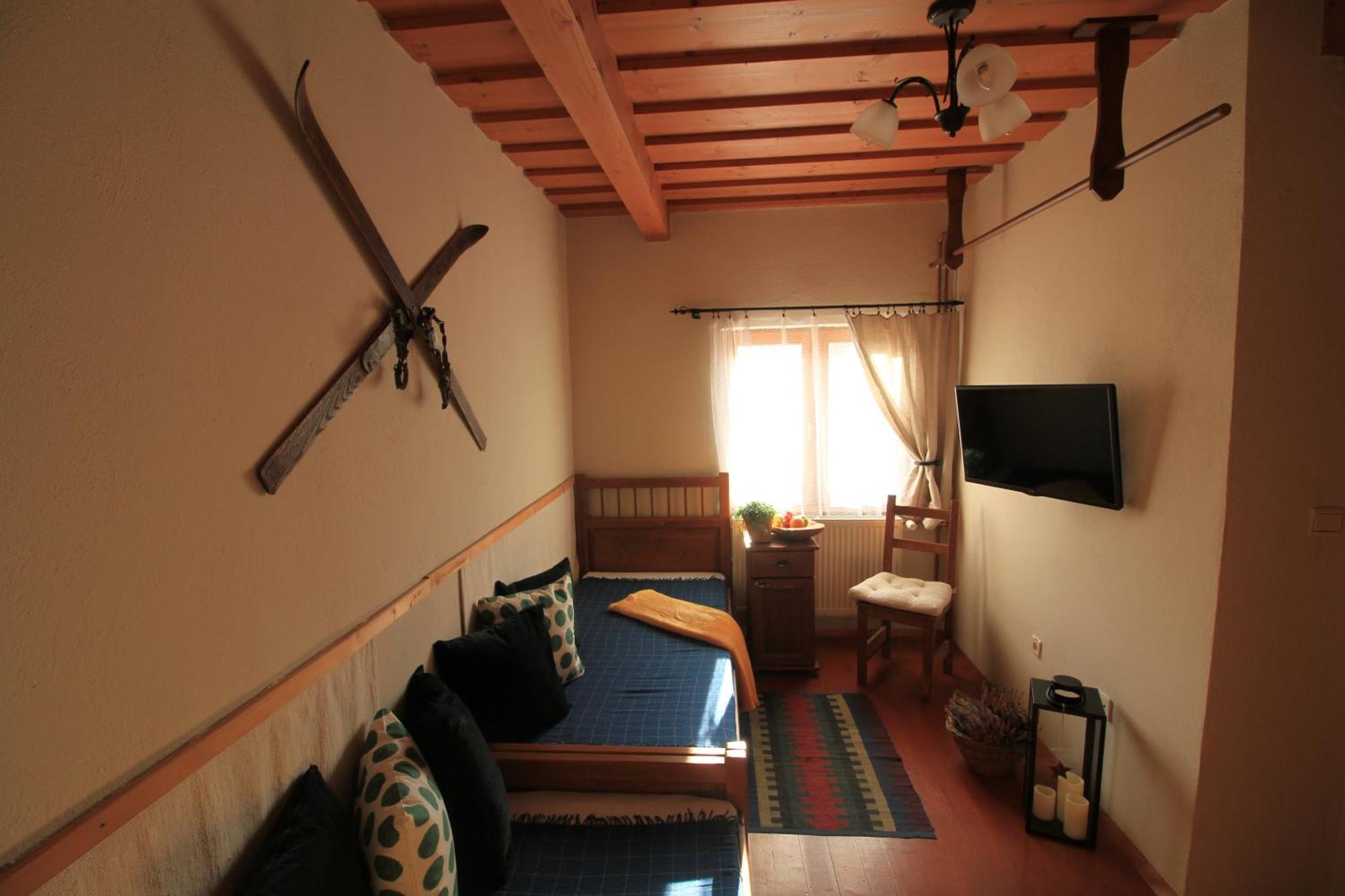 Eden Guest House Brezno Buitenkant foto
