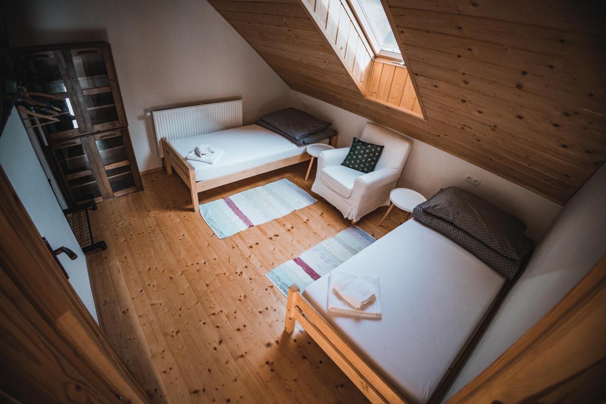 Eden Guest House Brezno Buitenkant foto